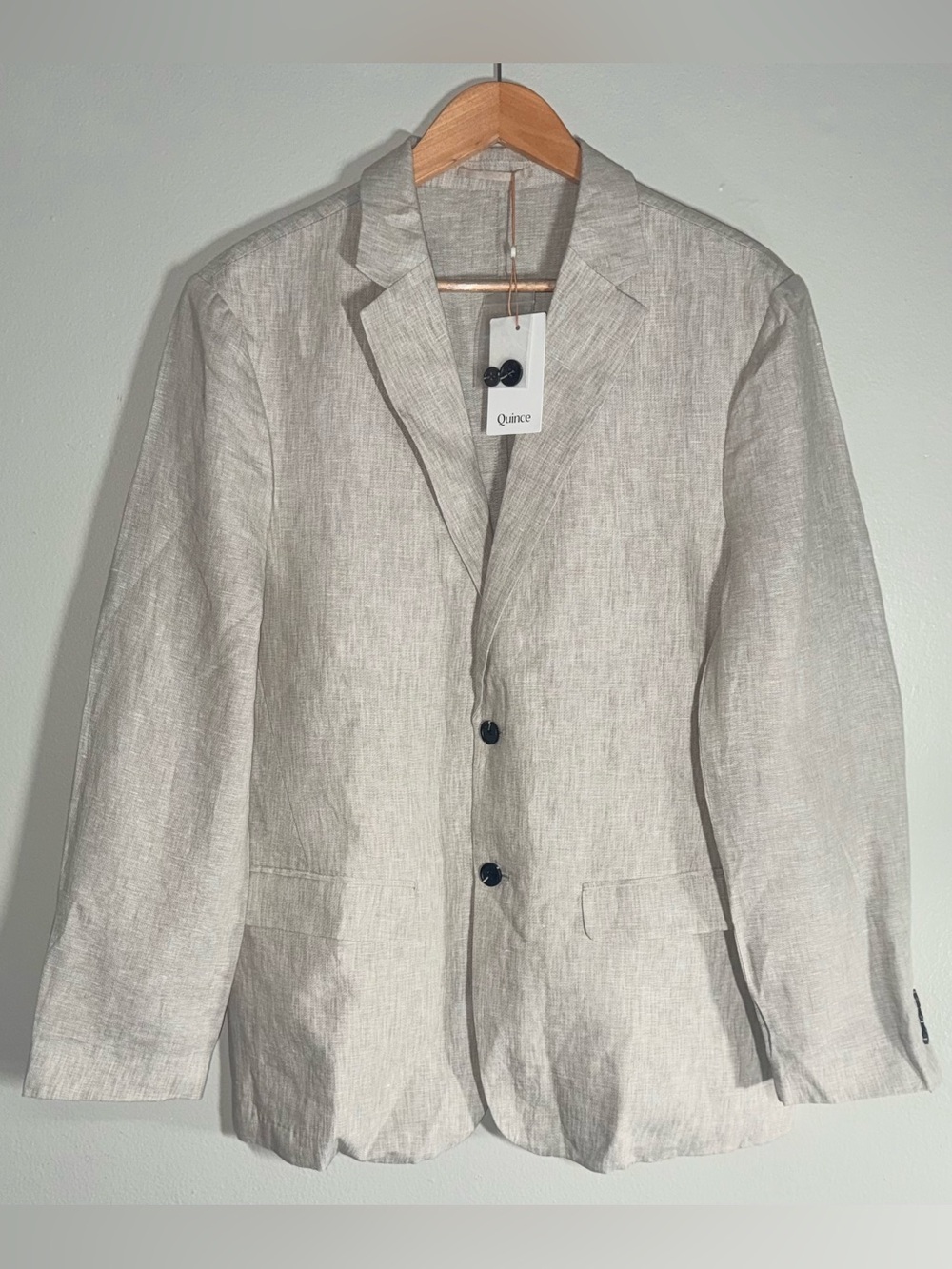 QUINCE 100% EUROPEAN LINEN BLAZER IN FLAX - Picture 2 of 11
